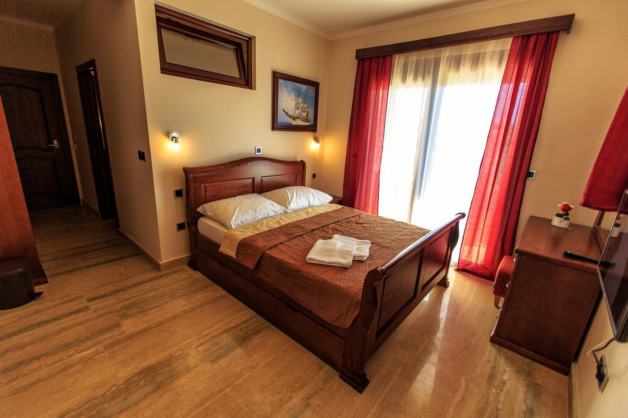 Compass Aparthotel Dobra Voda Kültér fotó