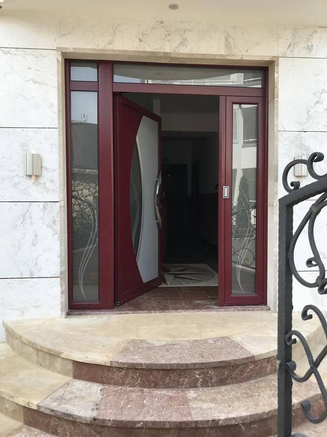 Compass Aparthotel Dobra Voda Kültér fotó